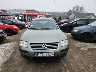 Volkswagen Passat 2001 rok 1.6 benzyna Opłaty Aktualne