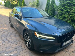 Volvo S60 T6 AWD Momentum Pro