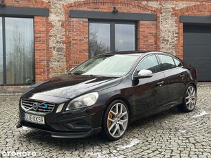 Volvo S60 T6 AWD R-Design