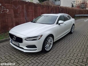 Volvo S90 T5 Momentum