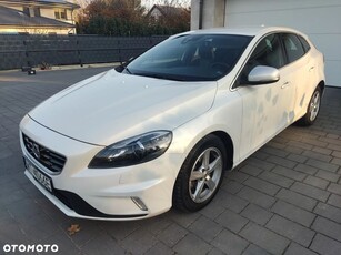 Volvo V40 D2 Drive-E R-Design Kinetic