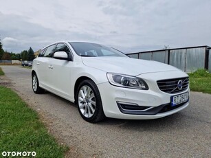 Volvo V60 D4 AWD Summum