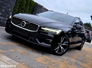 Volvo V60 D4 R-Design