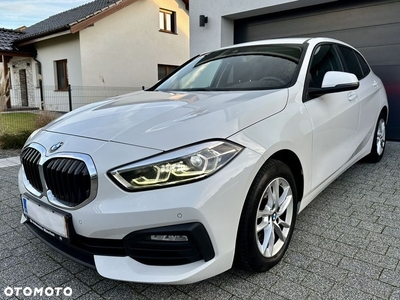 BMW Seria 1 118d xDrive Advantage