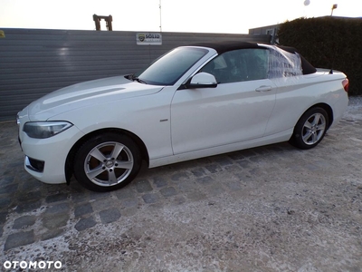 BMW Seria 2 220i Coupe Luxury Line