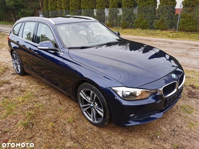 BMW Seria 3 316d Touring Modern Line