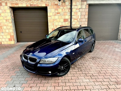 BMW Seria 3 318d DPF Touring Edition Sport