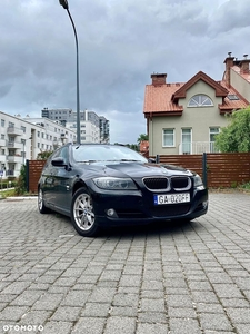 BMW Seria 3 320d Touring xDrive