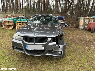 BMW Seria 3 320i