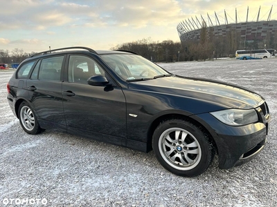 BMW Seria 3 320i