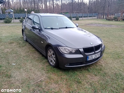 BMW Seria 3 320i