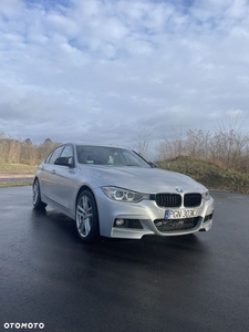 BMW Seria 3 330d xDrive M Sport