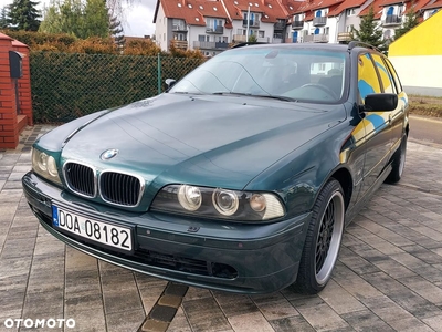 BMW Seria 5 525i