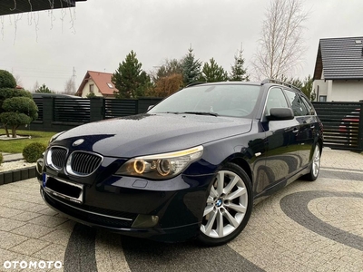 BMW Seria 5 530d Touring Edition Lifestyle