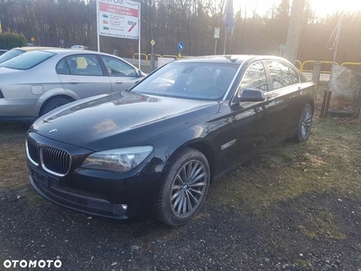 BMW Seria 7 750i L xDrive