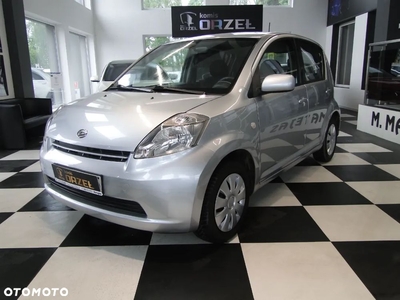 Daihatsu Sirion 1.0