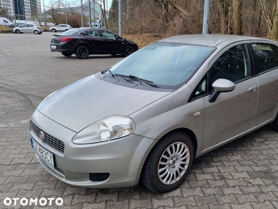 Fiat Grande Punto Gr Actual 1.4 8V Estiva Blue&Me