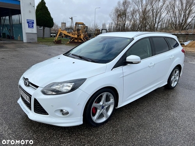 Ford Focus Turnier 1.0 EcoBoost Hybrid TITANIUM X