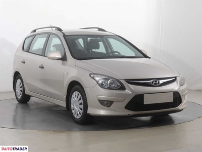 Hyundai i30 1.4 107 KM 2011r. (Piaseczno)