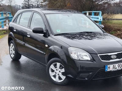 Kia Rio 1.4 / City