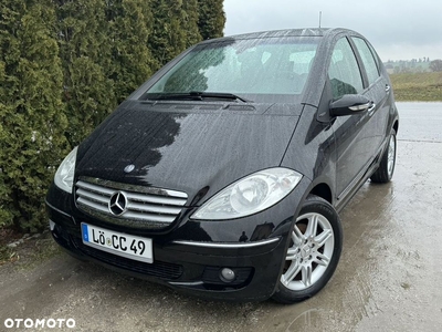 Mercedes-Benz Klasa A 160 BlueEFFICIENCY Elegance Special Edition