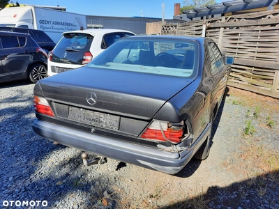 Mercedes-Benz W124 (1984-1993)