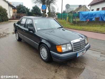 Mercedes-Benz W124 (1984-1993)