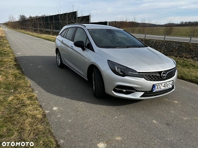 Opel Astra 1.2 Turbo Start/Stop Business Edition