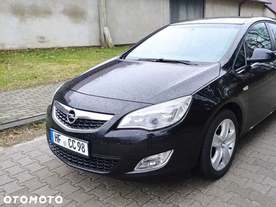 Opel Astra 1.4 Turbo Edition