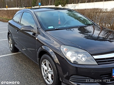 Opel Astra III GTC 1.4 Cosmo