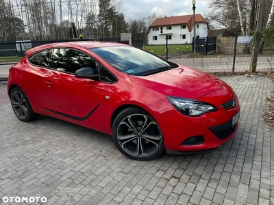 Opel Astra IV GTC 1.6 T Sport