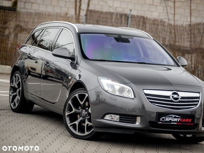 Opel Insignia 2.0 Turbo 4x4 Cosmo