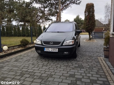 Opel Zafira 1.8 16V Elegance