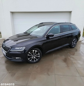 Skoda Superb 2.0 TDI DSG Style