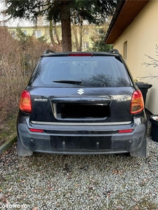 Suzuki SX4 1.6 GS / Premium