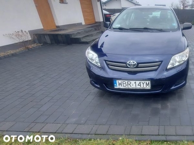 Toyota Corolla 1.6 VVT-i Luna