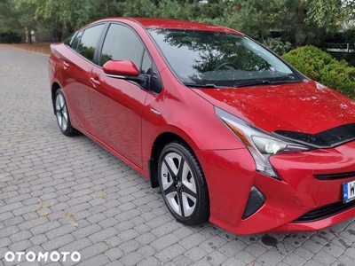 Toyota Prius (Hybrid)