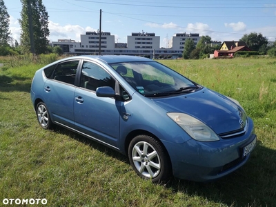 Toyota Prius (Hybrid) Sol