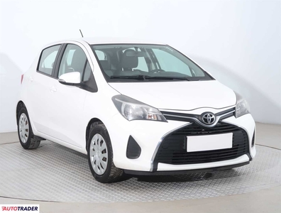 Toyota Yaris 1.3 97 KM 2014r. (Piaseczno)