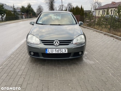 Volkswagen Golf V 2.5