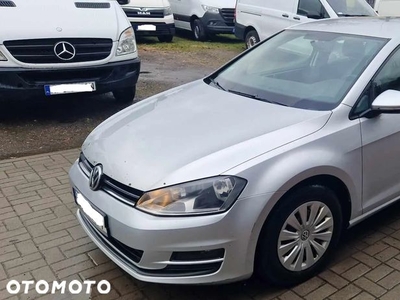 Volkswagen Golf VII 1.6 TDI BMT Comfortline