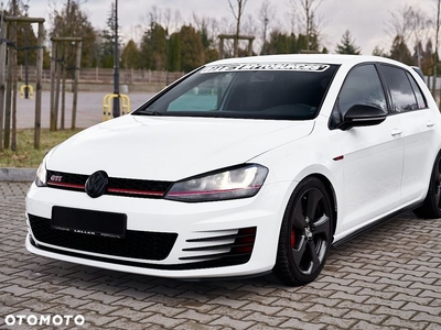 Volkswagen Golf VII 2.0 TSI BMT GTI Performance