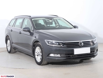 Volkswagen Passat 1.8 177 KM 2015r. (Piaseczno)