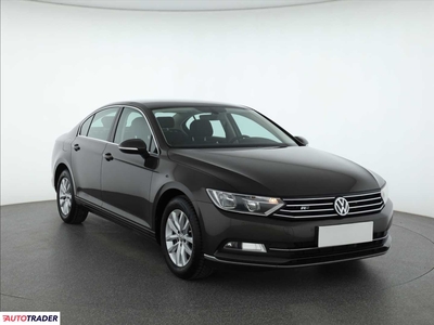 Volkswagen Passat 1.8 177 KM 2015r. (Piaseczno)