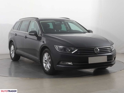 Volkswagen Passat 2.0 147 KM 2015r. (Piaseczno)