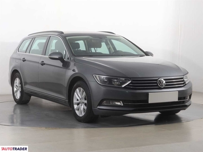 Volkswagen Passat 2.0 187 KM 2015r. (Piaseczno)