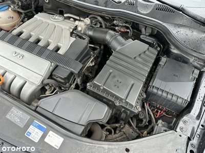 Volkswagen Passat Variant 3.2 V6 FSI 4Motion DSG Individual