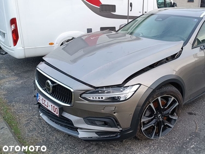 Volvo V90 Cross Country B5 D AWD Pro