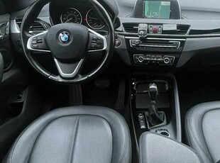 BMW X1 28i xDrive | Panorama, Navi, Skóry, Elektryczna Klapa |