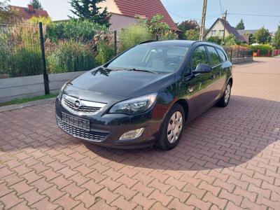 Sports Tourer/1.7 110 Km/Nav/Parktronik/Tempomat/